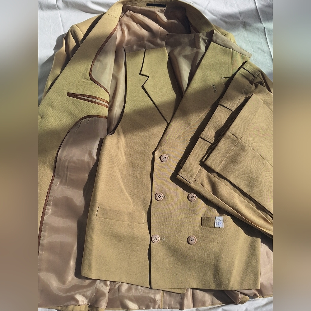 Mens Suit